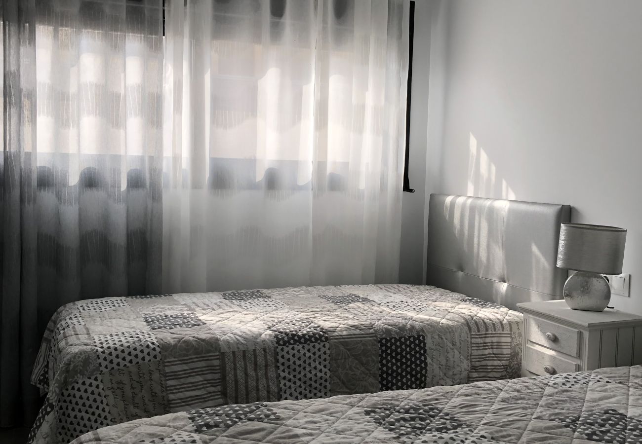 Apartment in Calpe / Calp - Ap014 Calpe Beach I, 6L