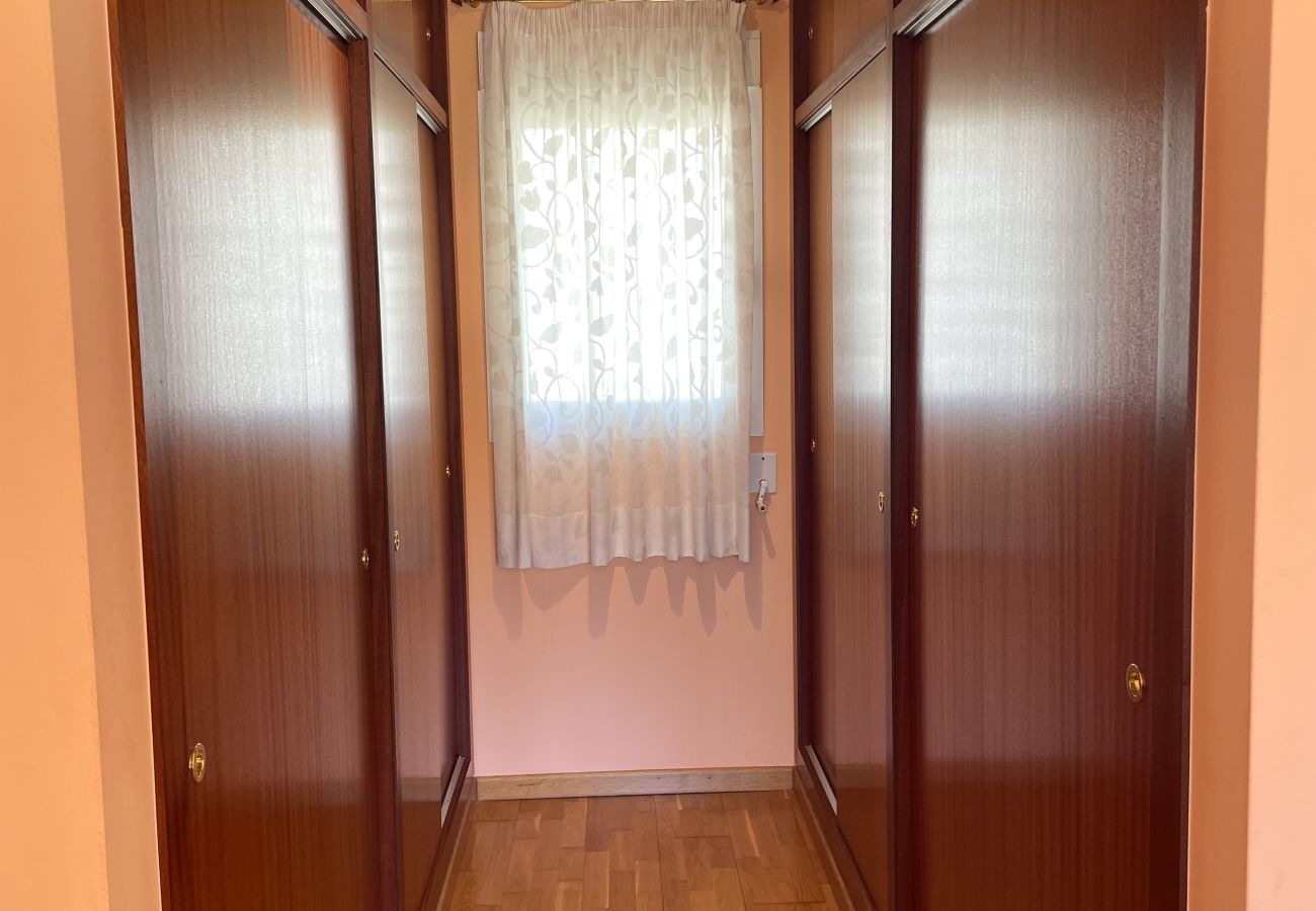 Chalet in Calp - Chalet Manzanera
