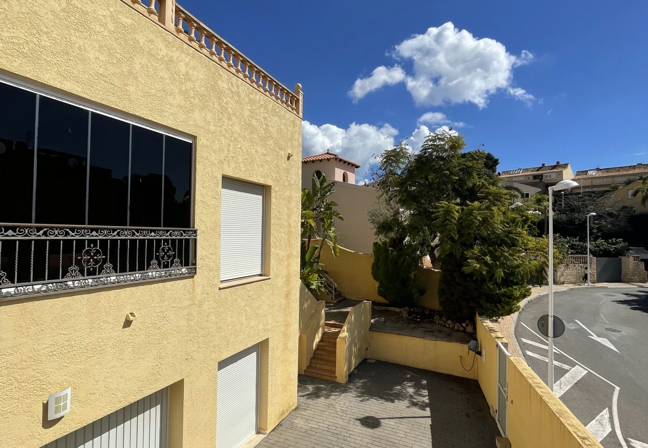 Chalet in Calp - Chalet Manzanera
