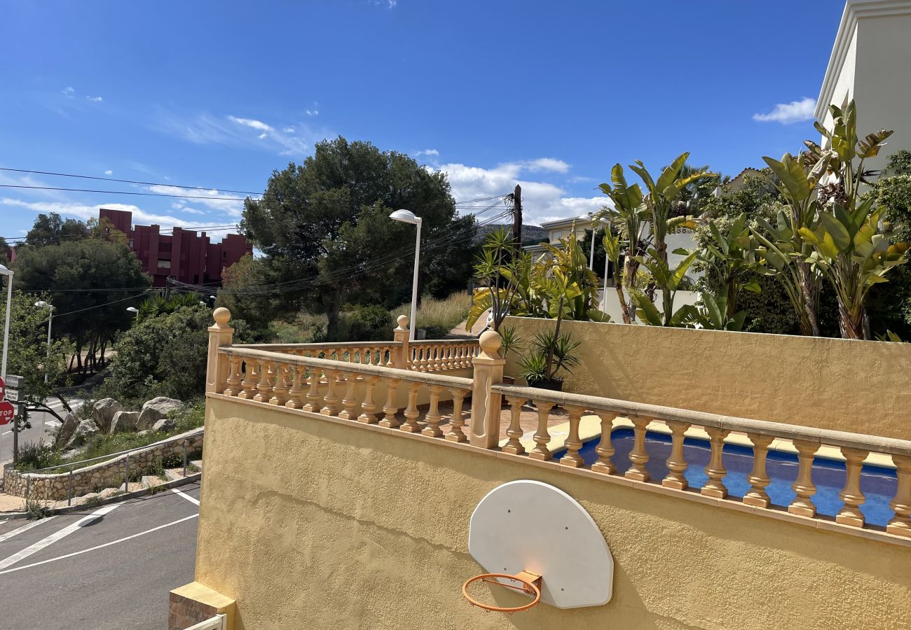 Chalet in Calp - Chalet Manzanera