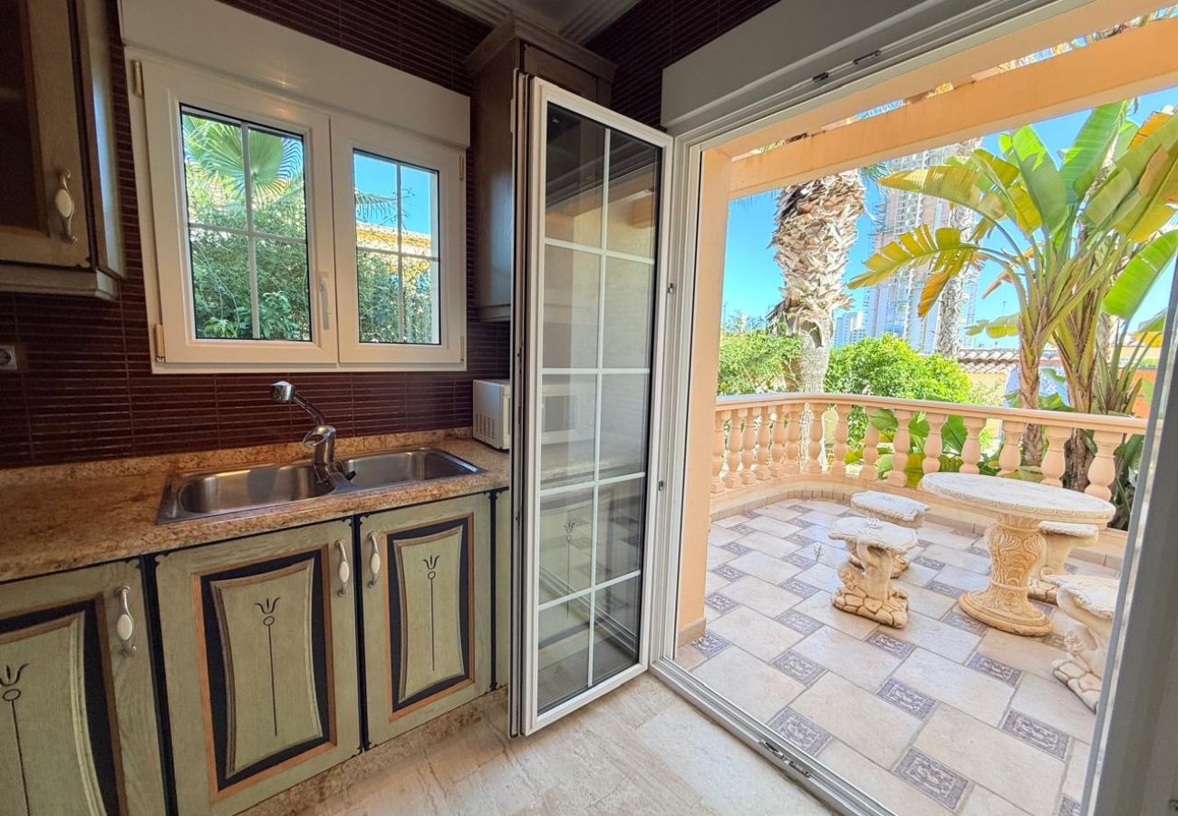 Villa/Dettached house in Calpe - Villa Enchinent