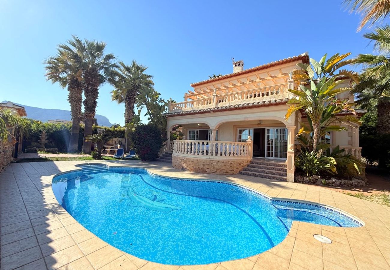 Villa/Dettached house in Calpe - Villa Enchinent