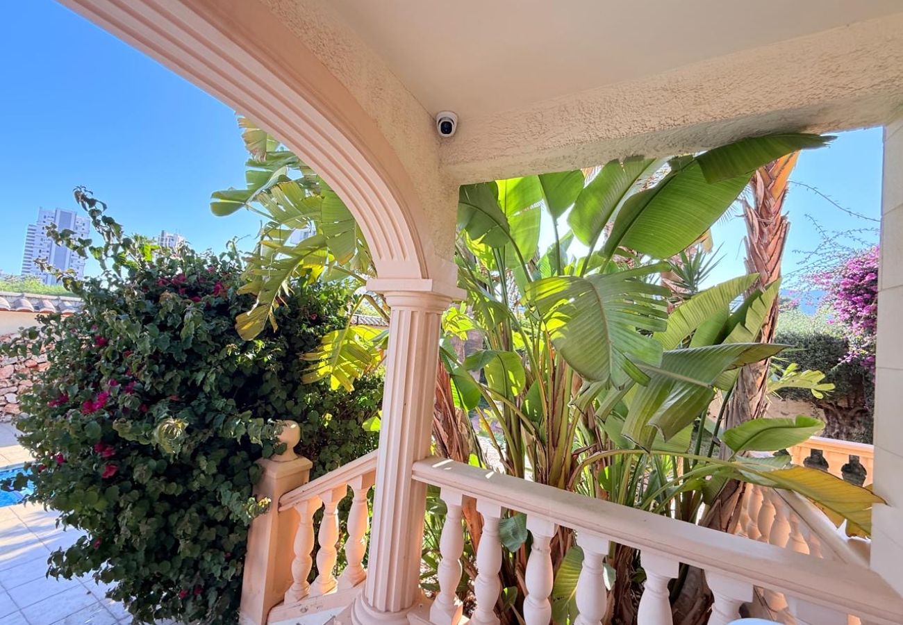 Villa/Dettached house in Calpe - Villa Enchinent