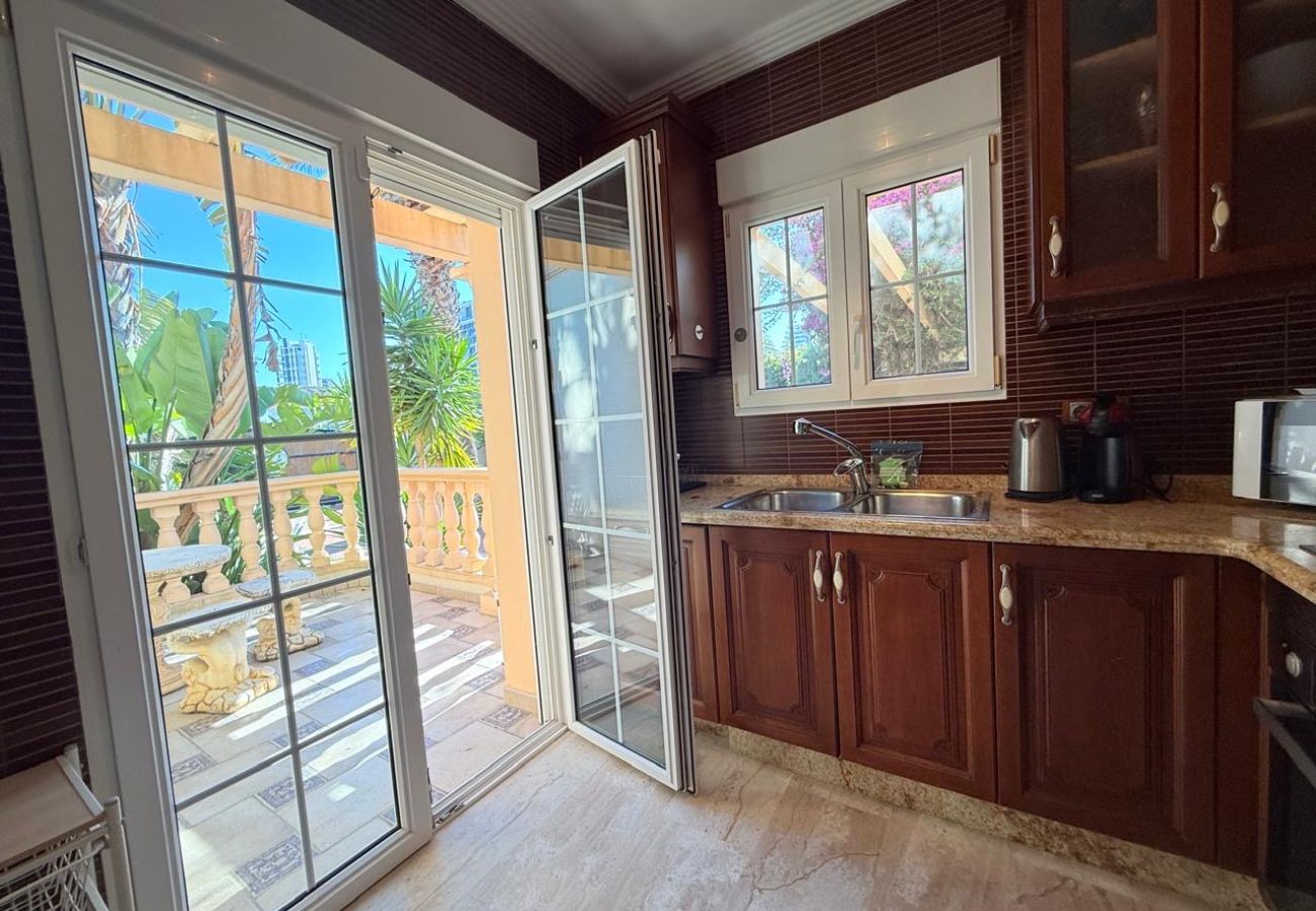 Villa/Dettached house in Calpe - Villa Enchinent